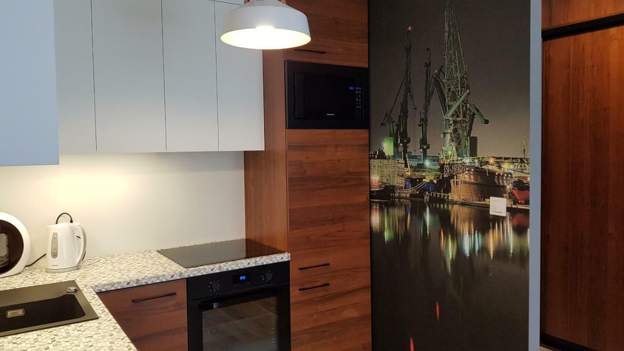 New Apartment 100M From Old Town And Marina غدانسك المظهر الخارجي الصورة